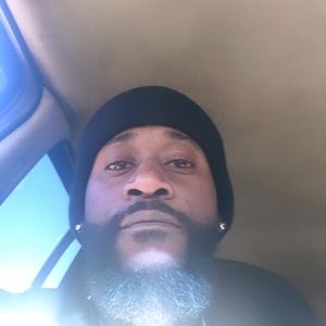 Meet your Posher, Larry